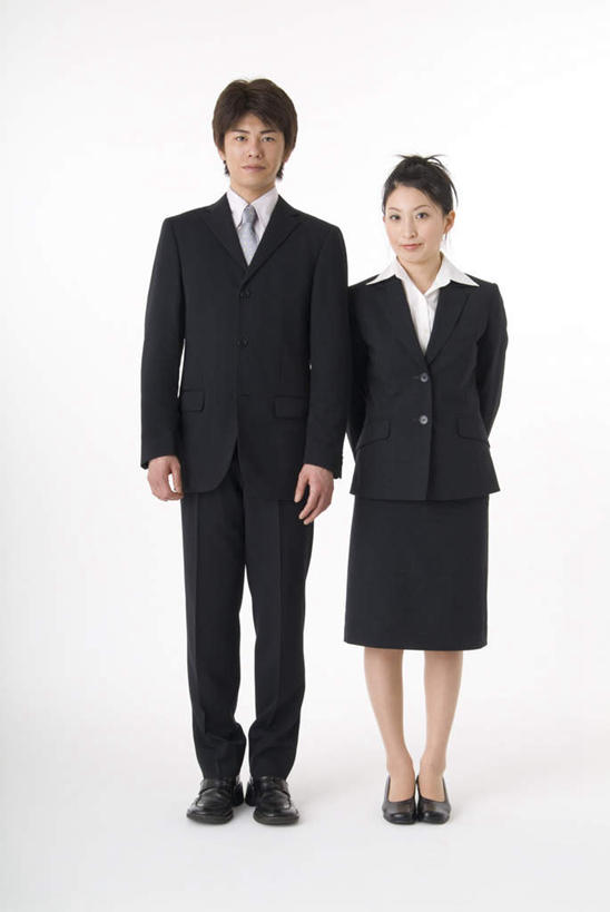 东方人,两个人,伙伴,朋友,商务人士,商务男性,商务女性,站,笑,微笑,竖图,室内,白天,白色背景,正面,衬衫,爱情,友谊,合作,团队,亚洲,阴影,套装,光线,影子,领带,浪漫,注视,黄种人,观察,看,站着,温暖,温馨,恩爱,战略,恋人,摄影,影棚,观看,和睦,察看,象征,庄重,关注,商务装,身份,工薪阶层,联合,合谋,正式,地位,配合,协作,男人,男性,年轻男性,年轻女性,女人,女性,亚洲人,情侣,白领,上班族,站立,彩图,全身,影棚拍摄,衬衣,拍摄,伴侣,融洽