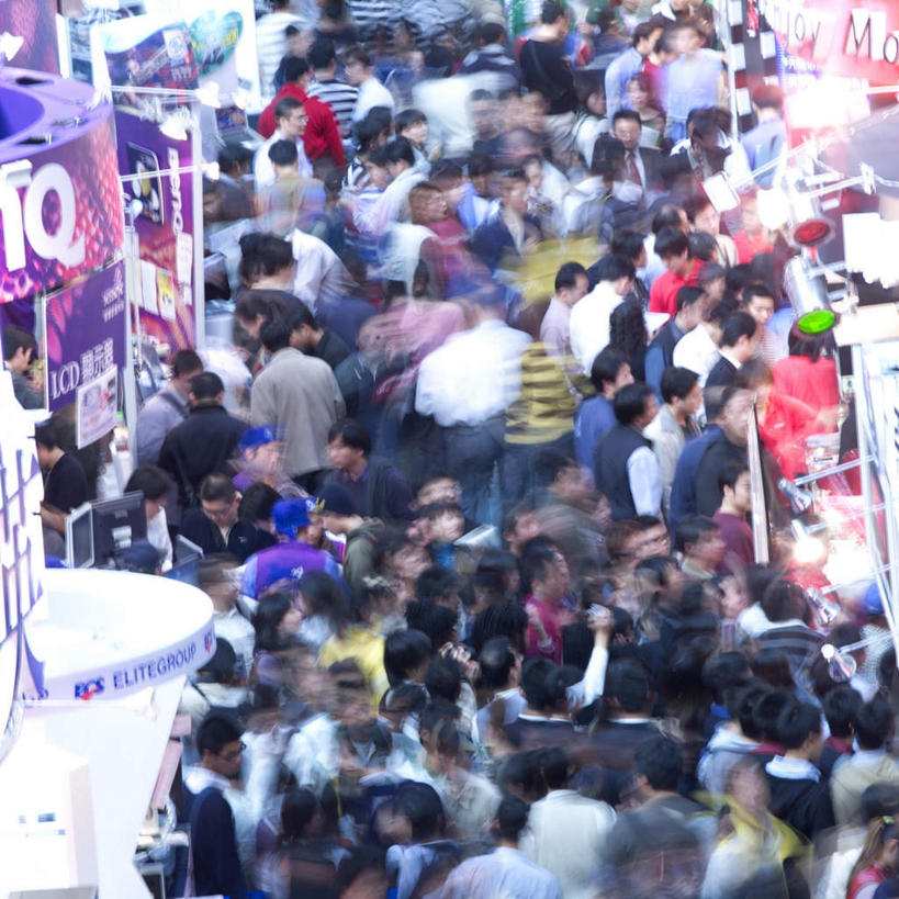 东方人,商店,站,走,方图,俯视,室外,白天,度假,美景,城市风光,城市,台湾,中国,亚洲,行人,游客,游人,弯腰,阴影,服装,朦胧,模糊,光线,标志,文字,影子,字符,景观,许多人,拥堵,拥挤,注视,休闲装,黄种人,娱乐,标识,商铺,路人,旅客,衣服,阳光,低头,观察,看,站着,一群人,享受,休闲,休闲服,汉字,景色,放松,服饰,观看,察看,关注,中文,东亚,港澳台,中华人民共和国,弯身,国文,华文,台湾省,市肆,商号,过客,男人,男性,女人,女性,中年男性,中年女性,亚洲人,步行,散步,站立,走路,半身,彩图,高角度拍摄,店铺,台