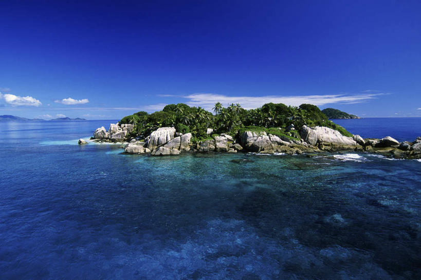 无人,横图,室外,白天,正面,旅游,度假,岛屿,海浪,海洋,美景,植物,棕榈树,叶子,哥斯达黎加,阴影,光线,影子,岛,景观,浪花,云,云朵,绿叶,云彩,娱乐,树,树木,蓝色,绿色,白云,蓝天,天空,阳光,自然,海水,天,享受,休闲,嫩叶,景色,放松,生长,晴朗,成长,北美,北美洲,自然风光,美洲,海景,棕榈叶,北亚美利加洲,亚美利加洲,哥斯达黎加共和国,可可岛,叶,叶片,大海,风浪,海,海水的波动,近岸浪,列岛,群岛,涌浪,诸岛,晴空,彩图