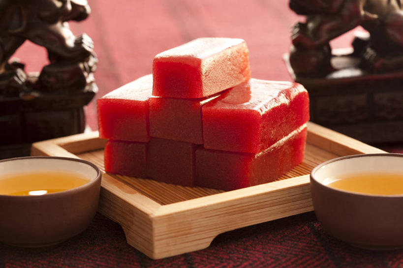 点心,无人,横图,特写,静物,北京,中国,亚洲,一排,整齐,装饰,木制,美味,食品,甜点,甜品,饮品,餐盘,小吃,饮食,食物,特产,糕点,饮料,排列,红色,甜食,诱惑,摄影,风格,简单,膳食,队列,可口,中国文化,山楂糕,选择,东亚,东亚文化,式样,适口,茶杯,彩图,影棚拍摄,传统文化