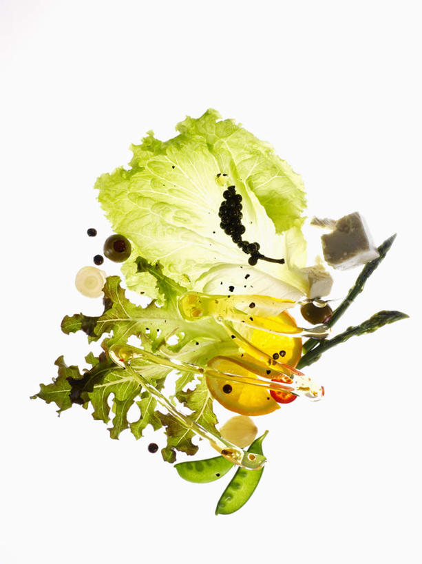 无人,竖图,俯视,室内,特写,白天,白色背景,植物,芦笋,蔬菜,椰菜,卷心菜,阴影,新鲜,反射,影子,豆类,豆子,莴苣,莴笋,豌豆,调料,酱料,酱汁,生食,蔬菜沙拉,佐料,沙拉,食品,调味品,调味料,色拉,酱,沙律,荷兰豆,食物,甘蓝,摄影,有机食品,绿色食品,影棚,色拉酱,千岛酱,雪豆,芝麻酱,豆科,香笋,寒豆,毕豆,麻累,国豆,小寒豆,麦豌豆,千金菜,甘蓝菜,猪尾巴,药鸡豆子,石刁柏,蚂蚁杆,龙须菜,狼尾巴根,结球甘蓝,甘兰,包心菜,彩图,高角度拍摄,影棚拍摄,拍摄,麻酱,圆白菜