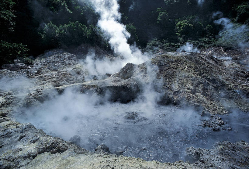 无人,横图,室外,白天,火山,加勒比海,圣卢西亚,火山口,热,图像,概念,烟,大西洋,摄影,西印度群岛,显现,主题,自然现象,野地,地貌,构图,安的列斯群岛,自然地理,活火山,彩图,喷硫火山口,时空
