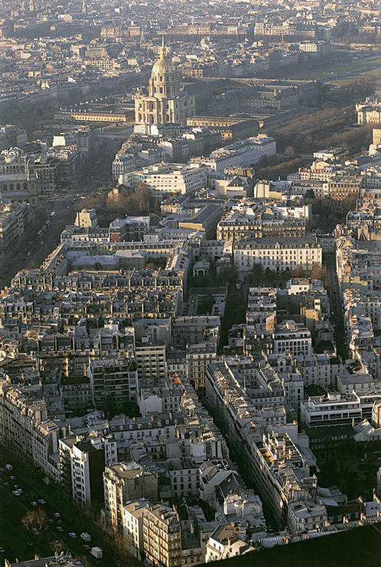 无人,竖图,俯视,室外,白天,度假,美景,城市风光,城市,建筑,酒店,路,法国,欧洲,景观,首都,娱乐,享受,休闲,景色,放松,摄影,圆顶建筑,地中海文化,荣民院,法兰西岛大区,彩图,高角度拍摄