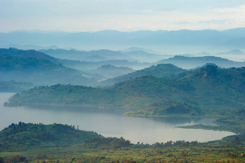 无人,横图,室外,白天,美景,山,山脉,水,雾,卢旺达,景观,云,风景,天空,自然,景色,摄影,宁静,自然风光,刚果民主共和国,彩图,鲁亨盖里