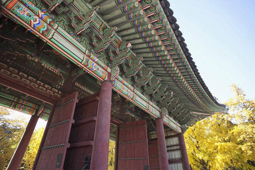 无人,宫殿,横图,室外,白天,仰视,旅游,建筑,首尔,韩国,装饰,柱子,大门,首都,历史,天空,地标建筑,摄影,德寿宫,朝鲜半岛,彩图,低角度拍摄,旅行