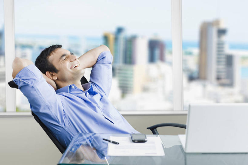 成年人,头发,一个人,商务人士,商务男性,办公室,坐,微笑,横图,室内,侧面,衬衫,商务,通讯,笔记本电脑,技术,城市,手机,印度,仅一个男性,仅一个人,抱头,敲打,套装,纸,首都,输入,书桌,仅一个年轻男性,黑色,打字,休息,办公大楼,放松,摄影,灵感,点击,敲击,双手抱头,企业,公司,文档,商务装,想象,工薪阶层,新德里,捧首,捧头,无线电技术,按键,男人,男性,年轻男性,印度人,年轻人,白领,上班族,闭着眼睛,半身,彩图,衬衣,白日梦