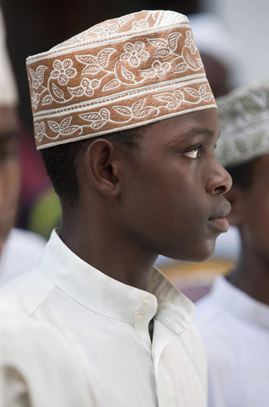 儿童,成年人,眼睛,一个人,竖图,纯洁,非洲,肯尼亚,瞳孔,束发带,头饰,白色,彩妆,睫毛膏,凝视,人体,眼部,摄影,宗教,伊斯兰教,肖像,阿伦岛,男孩,男人,眼,彩图,旅行