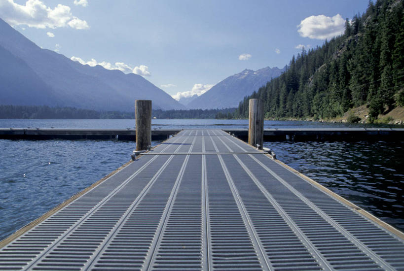 无人,码头,横图,室外,白天,旅游,度假,美景,森林,山脉,水,美国,对称,景观,云,娱乐,风景,天空,自然,享受,休闲,景色,放松,摄影,宁静,自然风光,华盛顿州,澈兰湖,彩图