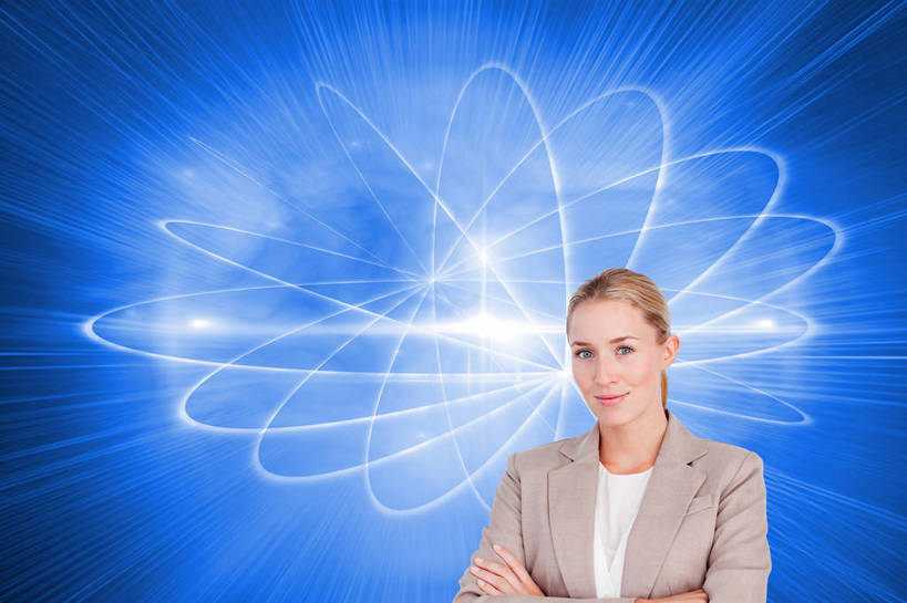 西方人,一个人,无人,商务人士,商务女性,笑,双手交叉,交叉,微笑,横图,室内,白天,正面,数码,科技,欧洲,欧洲人,仅一个年轻女性,仅一个女性,仅一个人,连接,阴影,蓝色背景,套装,曲折,弯曲,光线,网络,线条,影子,高光,几何,计算机图形,合成,注视,阳光,观察,看,蜿蜒,观看,电脑合成图,数码合成图,察看,双手抱胸,合成图,关注,商务装,工薪阶层,写实,具体,具象,相交,交集,贯穿,连结,衔接,串连,年轻女性,女人,女性,白种人,白领,上班族,半身,彩图