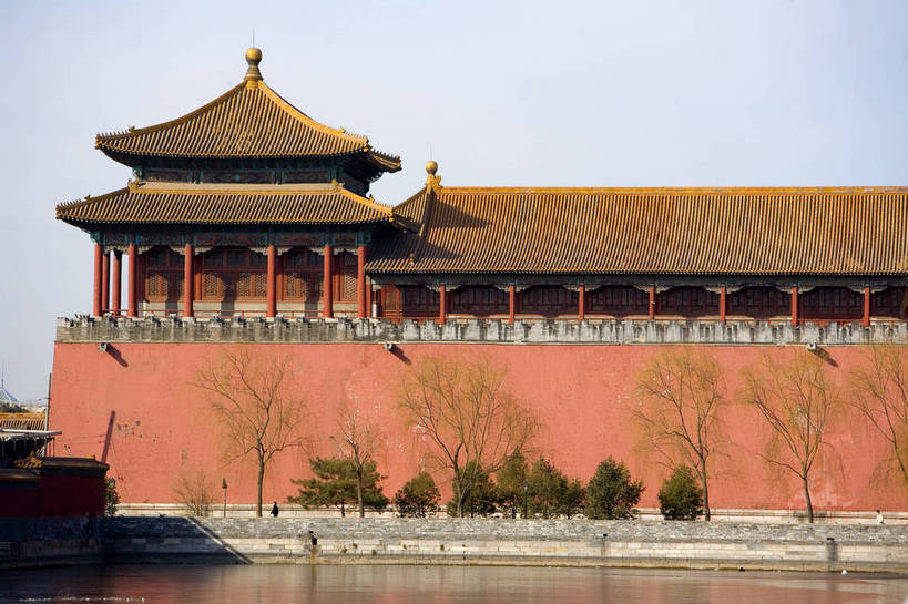 故宫,宫殿,横图,彩色,室外,白天,旅游,建材,建筑,雕塑,北京,中国,亚洲,艺术,装饰,龙,雕刻,雕像,瓦片,墙,屋顶,文化遗产,艺术品,首都,瓦,顶,建筑物,蓝色,工艺品,紫禁城,竖,摄影,建造,纪念,严肃,美术,蓝,权威,高贵,中国文化,主题,陈列,建筑材料,东亚,屋瓦,中华人民共和国,功能,美学,权力,威严,权势,势力,尊严,彩图,旅行,传统文化,屋面瓦,bj174