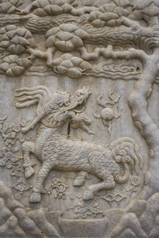 竖图,彩色,特写,旅游,石头,建筑,雕塑,中国,亚洲,局部,艺术,装饰,雕刻,雕像,浮雕,石子,文化遗产,艺术品,首都,历史,建筑物,古代,工艺品,休闲,竖,摄影,活动,纪念,严肃,美术,权威,中国文化,主题,陈列,东亚,首府,中华人民共和国,华北地区,功能,美学,权力,河北,河北省,冀,威严,权势,保定,保定市,古远,空闲,势力,尊严,石,石块,彩图,旅行,传统文化,皇陵,崇陵,清崇陵,清西陵,易县,bj174