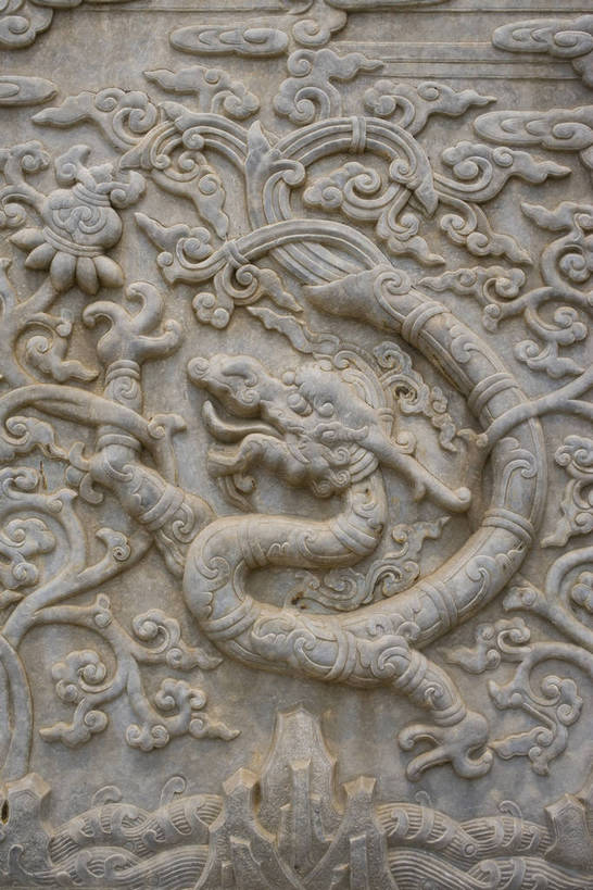 竖图,彩色,特写,旅游,石头,建筑,雕塑,中国,亚洲,局部,艺术,装饰,雕刻,雕像,浮雕,石子,文化遗产,艺术品,首都,历史,建筑物,古代,工艺品,休闲,竖,摄影,活动,纪念,严肃,美术,权威,中国文化,主题,陈列,东亚,首府,中华人民共和国,华北地区,功能,美学,权力,河北,河北省,冀,威严,权势,保定,保定市,古远,空闲,势力,尊严,石,石块,彩图,旅行,传统文化,皇陵,崇陵,清崇陵,清西陵,易县,bj174