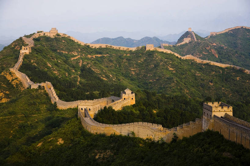 横图,彩色,室外,白天,旅游,度假,名胜古迹,山,楼梯,标志建筑,地标,建筑,北京,长城,中国,亚洲,遗迹,壮观,阶梯,文化遗产,首都,古迹,文物,娱乐,建设,古建筑,建筑物,台阶,树,享受,休闲,旅游胜地,放松,摄影,古代建筑,雄伟,中国文化,古文明,东亚,中华人民共和国,奇迹,伟大,金山岭长城,金山岭,彩图,旅行,传统文化,bj174