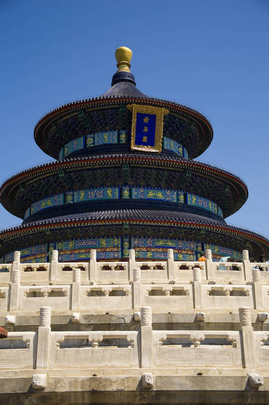 天坛,宫殿,竖图,彩色,室外,白天,旅游,度假,建材,名胜古迹,标志建筑,地标,建筑,北京,中国,亚洲,遗迹,木制,龙,瓦片,屋顶,文化遗产,走廊,瓦,古迹,文物,娱乐,建设,古建筑,墙壁,红色,蓝色,绿色,享受,休闲,旅游胜地,放松,摄影,建造,琉璃瓦,祭祀,中国文化,建筑材料,古文明,东亚,屋瓦,中华人民共和国,彩图,旅行,目的地,屋面瓦,bj174