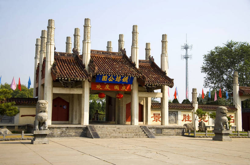 横图,彩色,室外,白天,旅游,度假,名胜古迹,标志建筑,地标,建筑,中国,亚洲,遗迹,亭子,文化遗产,铁塔,古迹,历史,文物,娱乐,建设,古建筑,建筑物,古代,享受,休闲,旅游胜地,放松,摄影,古文明,东亚,中华人民共和国,河南省,洛阳,古远,彩图,旅行,建筑结构,bj174