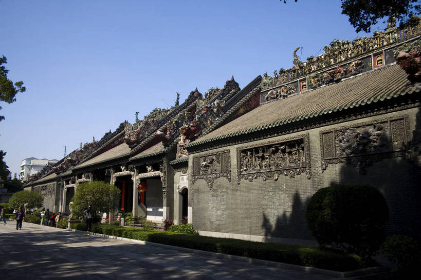 横图,彩色,室外,白天,旅游,度假,美景,城市风光,标志建筑,城市,地标,建筑,广州,中国,亚洲,花纹,风俗,艺术,雕刻,浮雕,图案,纹理,景观,建筑群,艺术品,古典,文化,娱乐,建设,现代,传统,特色,绿地,天,享受,休闲,景色,放松,精神,摄影,精致,居住,美好,文明,中国文化,传说,特殊,精美,参观,青砖,东亚,广东省,中华人民共和国,广州市,民族文化,雕琢,流传,制度,特别,陈家祠,交流,彩图,观光,旅行,居住区,bj174