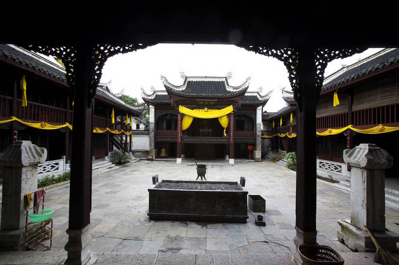 横图,彩色,室外,白天,旅游,度假,名胜古迹,标志建筑,地标,建筑,中国,亚洲,遗迹,民俗,图片,文化遗产,建筑群,古典,古迹,文物,娱乐,建设,古建筑,民居,古镇,享受,休闲,旅游胜地,放松,摄影,美好,文明,中国文化,古文明,东亚,贵州,贵州省,贵阳,中华人民共和国,省会,黔,西南地区,贵阳市,幽静,旅行,传统文化,花溪区,青岩古镇,青岩镇,bj174