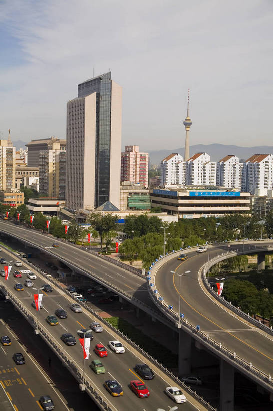 竖图,彩色,室外,白天,旅游,度假,办公楼,名胜古迹,城市风光,标志建筑,大厦,道路,地标,建筑,立交桥,路,公路,北京,中国,亚洲,遗迹,景观,交通,首都,都市,古迹,文物,娱乐,建设,古建筑,现代建筑,享受,休闲,远景,旅游胜地,放松,竖,运输,摄影,矗立,中国文化,耸立,长安街,古文明,东亚,中华人民共和国,挺立,繁荣,发达,马路,旅行,bj174