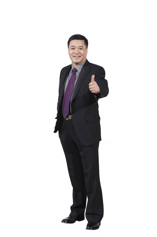 东方人,一个人,商务人士,商务男性,站,微笑,竖图,彩色,室内,白天,抠图,白色背景,侧面,衬衫,西装,商务,时尚,满意,智慧,成功,信心,职员,北京,中国,亚洲,突出,套装,正装,图片,称赞,表扬,现代,手势,职业,享受,成熟,活力,可爱,竖,自信,摄影,青春,翘,高,夸奖,优秀,商务装,工薪阶层,东亚,好,妙,顺利,出色,超群,杰出,卓越,奇妙,聪明,男人,男性,年轻男性,亚洲人,中国人,年轻人,大拇指,白领,上班族,全身,影棚拍摄,衬衣,愉快,打手势,bj174
