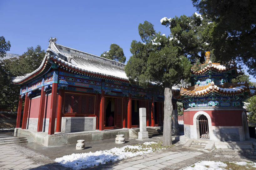 无人,公园,寺庙,横图,彩色,室外,白天,旅游,名胜古迹,植物,标志建筑,地标,建筑,北京,中国,亚洲,节日,图片,建筑群,首都,古典,文化,建设,树,树木,绿色,天空,自然,祈祷,健康,旅游胜地,安静,许愿,摄影,宗教,佛教,信仰,生长,成长,纪念,石栏,祈求,文明,中国文化,东亚,香山,海淀区,香山公园,中华人民共和国,北京市,京,北平,华北地区,释教,古代文明,平安,旅行,传统文化,静宜园,碧云寺,bj174