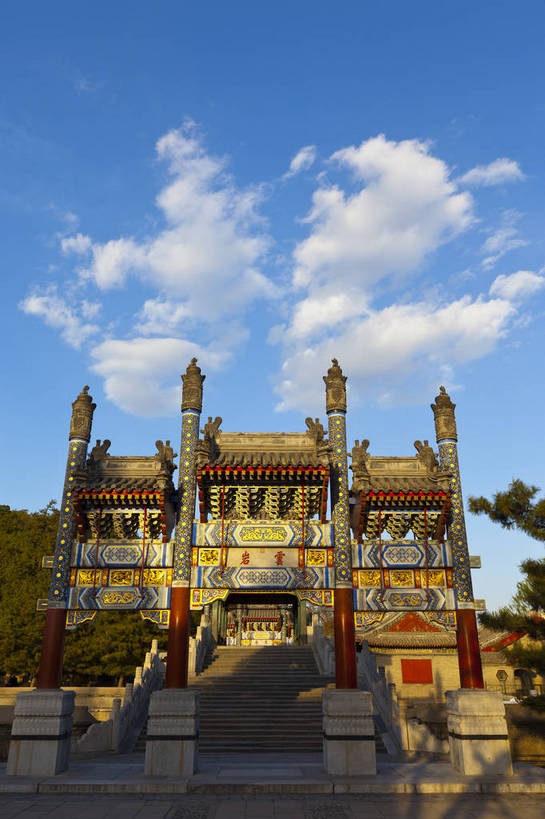 无人,公园,颐和园,竖图,彩色,室外,白天,旅游,度假,名胜古迹,标志建筑,地标,建筑,北京,中国,遗迹,图片,古迹,文物,娱乐,建设,古建筑,古代,天空,享受,休闲,旅游胜地,安静,放松,摄影,园林,文明,中国文化,古文明,北京颐和园,皇家园林,旅行,传统文化,bj174