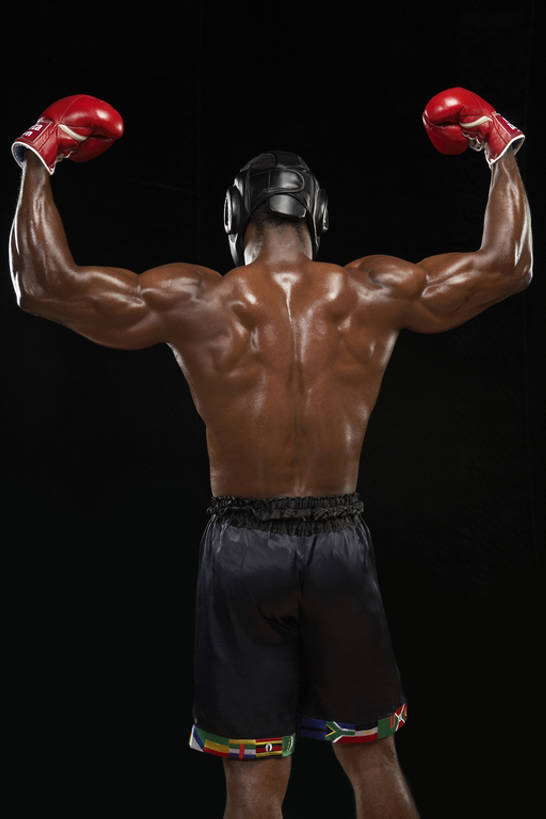 成年人,肌肉,健壮,裸体,一个人,拳击手,运动员,举,竖图,室内,运动服,锻炼,快乐,幸福,成功,比赛,运动,信心,竞争,拳击,北京,中国,亚洲,伸展,黑色背景,黄色背景,泳裤,服装,庆祝,拳击手套,训练,娱乐,背面,衣服,黑色,安全帽,托,站着,职业,休闲,健康,奥运,力量,人体,摄影,服饰,生活方式,享乐,体育运动,衣着,格斗,穿着,进入,出示,荣誉,田径运动员,田径运动,梦想,东亚,勇气,衣饰,能力,获胜,体育,男人,男性,年轻男性,非洲人,中国人,年轻人,拳击家,拳击运动员,休闲活动,体育运动员,运动选手,举起,举手,举着,向上举,向上伸,向上托,彩图,影棚拍摄,健身,运动装,精力,韧性,摆拍,bj175