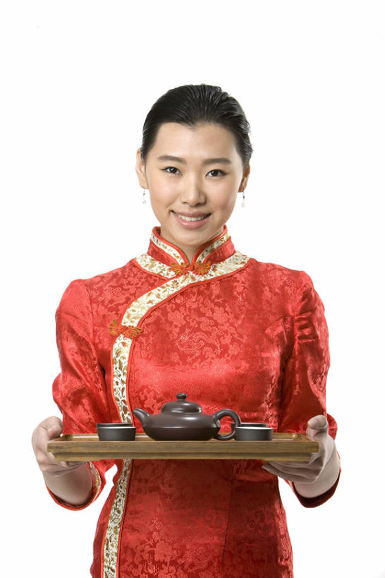 东方人,成年人,一个人,服务员,笑,微笑,露齿笑,竖图,留白,抠图,白色背景,正面,快乐,幸福,热情,信心,茶,中国,仅一个女性,握,旗袍,丝绸,茶道,餐盘,注视,饮食,饮料,红色,茶壶,观察,看,站着,职业,服务,握着,摄影,中国茶,观看,礼节,察看,关注,运送,中国文化,肖像,古典风格,东亚,热饮,东亚文化,年轻女性,女人,女性,亚洲人,中国人,年轻人,服务生,侍者,茶杯,半身,彩图,影棚拍摄,传统服装,传统文化,bj175
