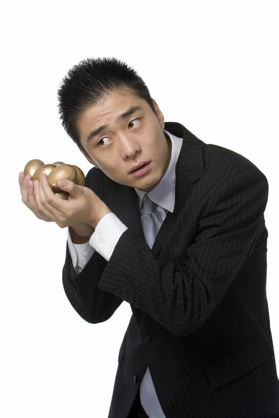 东方人,成年人,一个人,商务人士,商务男性,竖图,特写,留白,抠图,白色背景,正面,衬衫,西装,商务,技术,北京,中国,亚洲,仅一个男性,仅一个人,握,套装,正装,金属,鸡蛋,领带,听,主食,仅一个年轻男性,职业,金色,握着,财富,金融,摄影,孵化,技巧,希望,忧虑,关爱,手艺,商务装,工薪阶层,东亚,一套,繁荣,节约,技能,技艺,想法,男人,男性,年轻男性,亚洲人,中国人,年轻人,白领,上班族,彩图,影棚拍摄,衬衣,妙技,金子,办公室职员,本领,bj175