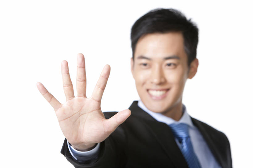 东方人,成年人,脸,头,脸颊,手,手掌,一个人,商务人士,商务男性,笑,微笑,露齿笑,横图,白色背景,正面,衬衫,商务,快乐,成功,信心,技术,中国,亚洲,仅一个男性,仅一个人,套装,触摸屏,领带,肩膀,仅一个年轻男性,手势,技巧,象征,庄重,手艺,指纹,商务装,身份,工薪阶层,东亚,科学实验,北京市,正式,地位,技能,技艺,男人,男性,年轻男性,亚洲人,中国人,年轻人,头部,脸部,脸蛋,面部,白领,上班族,触摸,彩图,影棚拍摄,衬衣,妙技,指纹扫描仪,打手势,本领,bj175