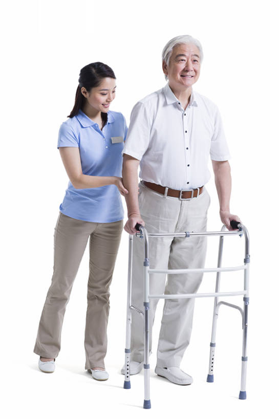 东方人,成年人,老年人,头发,两个人,医生,病人,护士,笑,微笑,露齿笑,竖图,留白,抠图,白色背景,正面,快乐,幸福,安全,技术,北京,中国,亚洲,握,并排,工具,防护,休闲装,白色,医护人员,医疗人员,职业,保养,器械,平衡,亲密,服务,护理,握着,保健,摄影,名牌,生活方式,技巧,保护,看护,协助,支撑,医疗,疾病,退休,享乐,白衣天使,脆弱,关爱,手艺,医疗器械,保险,残疾,东亚,恢复,陪同,助行器,保全,周全,安稳,安定,辅助设备,疗养院,责任,技能,技艺,陪伴,平安,信任,老年男性,男人,男性,年轻女性,女人,女性,亚洲人,中国人,年轻人,大夫,步行,彩图,全身,影棚拍摄,欢乐,妙技,收容所,本领,家庭护理,伴随,bj175