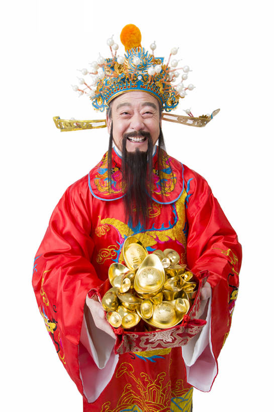 东方人,成年人,老年人,一个人,笑,微笑,露齿笑,竖图,留白,抠图,白色背景,正面,快乐,兴奋,幸福,运气,复古,北京,中国,春节,亚洲,仅一个男性,仅一个人,握,堆叠,风俗,节日,丰富,庆祝,古典,祝福,注视,传统,刺激,古代,红色,财神爷,观察,看,站着,仅一个老年男性,精神,乐趣,握着,财富,摄影,介绍,金元宝,观看,堆,庆贺,察看,享乐,仪式,关注,中国文化,祝贺,肖像,出示,典礼,古典风格,东亚,远古,元旦,制度,老年男性,男人,男性,亚洲人,中国人,彩图,影棚拍摄,传统服装,装扮,欢乐,拜年,给予,金子,传统文化,传统节日,bj175