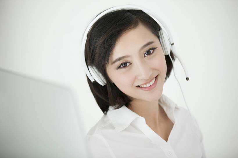 东方人,成年人,脸,头,脸颊,一个人,商务人士,服务员,商务女性,办公室,笑,微笑,露齿笑,横图,正面,衬衫,商务,时尚,快乐,通讯,幸福,纯洁,热情,信心,互联网,技术,北京,中国,亚洲,仅一个年轻女性,仅一个女性,仅一个人,一排,连接,整齐,工作,联系,美丽,话务员,注视,休闲装,现代,肩膀,排列,白色,耳机,耳麦,观察,看,职业,活力,可爱,童年,童趣,服务,摄影,生活方式,观看,技巧,察看,呼叫中心,享乐,效率,企业,公司,队列,关注,努力,销售,肖像,手艺,贩卖,童真,东亚,烂漫,无邪,接待员,无线电技术,责任,技能,技艺,天真,计算机,年轻女性,女人,女性,亚洲人,中国人,年轻人,头部,脸部,脸蛋,面部,白领,服务生,接线员,侍者,售货员,坐着,彩图,衬衣,欢乐,妙技,办公室职员,本领,操作员,开领,市场营销,bj175