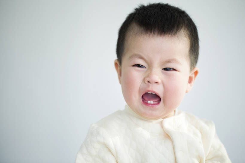 东方人,婴儿,儿童,脸,头,脸颊,一个人,哭,横图,特写,留白,抠图,正面,婴儿服装,纯洁,北京,中国,亚洲,仅一个人,灰色背景,休闲装,婴儿装,肩膀,小孩,张嘴,表情,可爱,童年,童趣,无辜,眼泪,摄影,活泼,生长,脆弱,关爱,宝宝,张大嘴巴,童真,东亚,纯真,烂漫,无邪,纯净,悲哀,柔和,伶俐,天真,亚洲人,中国人,孩子,头部,脸部,脸蛋,面部,张开嘴,坐着,彩图,影棚拍摄,婴儿服,襁褓,bj175