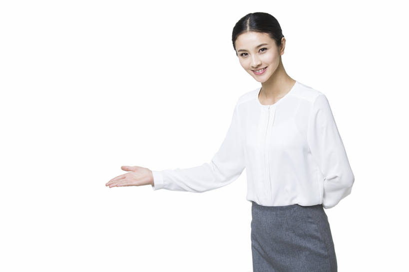 东方人,成年人,一个人,商务人士,服务员,商务女性,笑,微笑,露齿笑,横图,白天,抠图,白色背景,正面,商务,快乐,幸福,热情,信心,技术,北京,中国,亚洲,仅一个年轻女性,仅一个女性,仅一个人,弯腰,正装,工作,注视,方向,观察,看,手势,站着,职业,服务,摄影,介绍,生活方式,观看,技巧,礼节,察看,高雅,享乐,关注,问候,出示,手艺,东亚,背手,尊敬,接待员,技能,技艺,年轻女性,女人,女性,亚洲人,中国人,年轻人,白领,服务生,侍者,张开手臂,彩图,影棚拍摄,欢乐,妙技,打手势,本领,bj175