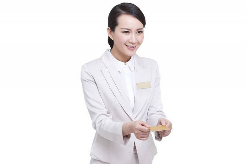 东方人,成年人,一个人,商务人士,服务员,商务女性,银行,笑,微笑,露齿笑,横图,白色背景,正面,商务,快乐,幸福,热情,信心,信用卡,技术,北京,中国,亚洲,仅一个年轻女性,仅一个女性,仅一个人,套装,正装,拿着,职业,服务,金融,理财,摄影,影棚,经济,技巧,礼节,便利,高雅,享乐,经理,摄影棚,金卡,激励,手艺,商务装,流通,贸易,工薪阶层,东亚,胸卡,技能,技艺,完美,年轻女性,女人,女性,亚洲人,中国人,年轻人,白领,服务生,上班族,侍者,半身,彩图,影棚拍摄,欢乐,拍摄,妙技,给予,办公室职员,美人,本领,bj175