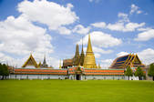 tkf001_814559