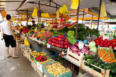 tkf001_830541