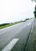 tkf003_478383